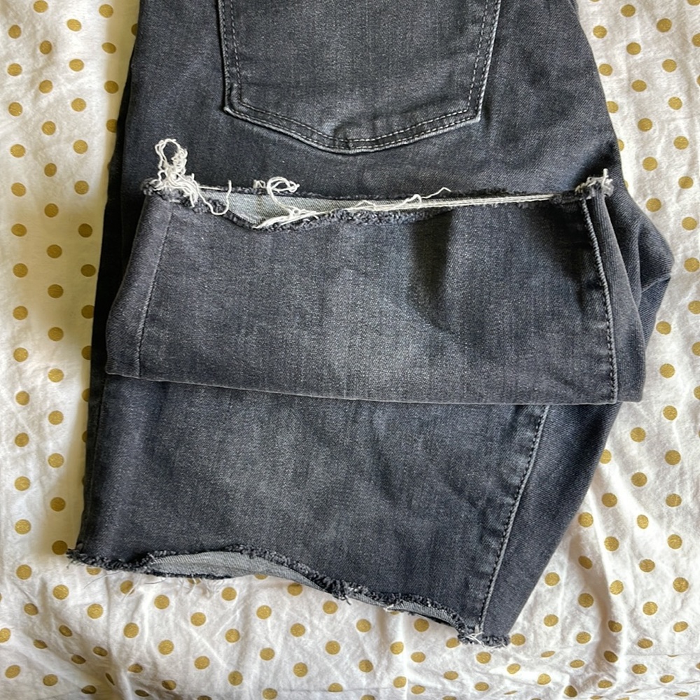 Target Bermuda Shorts - Picture 3 of 4